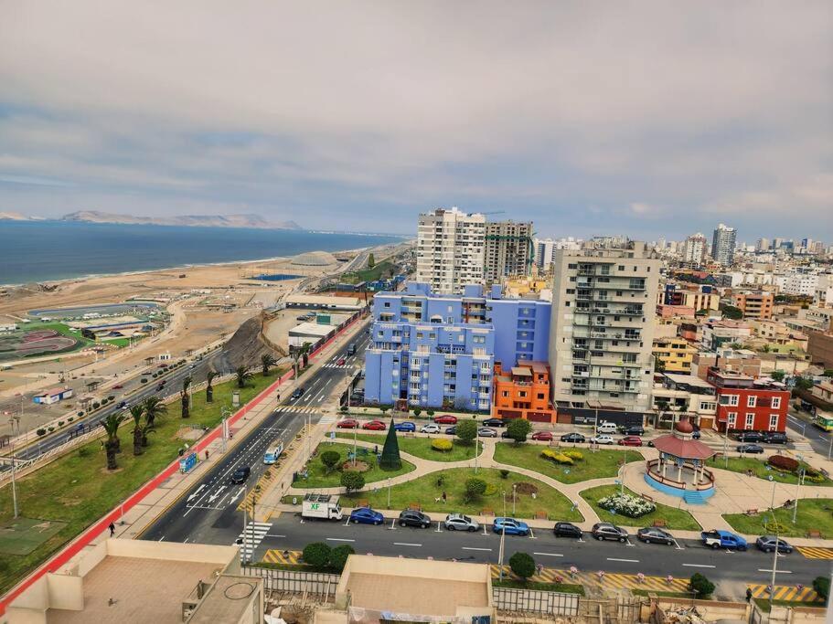 San Miguel Exclusivo Depa Vista Al Mar, Piscina Apartment Lima
